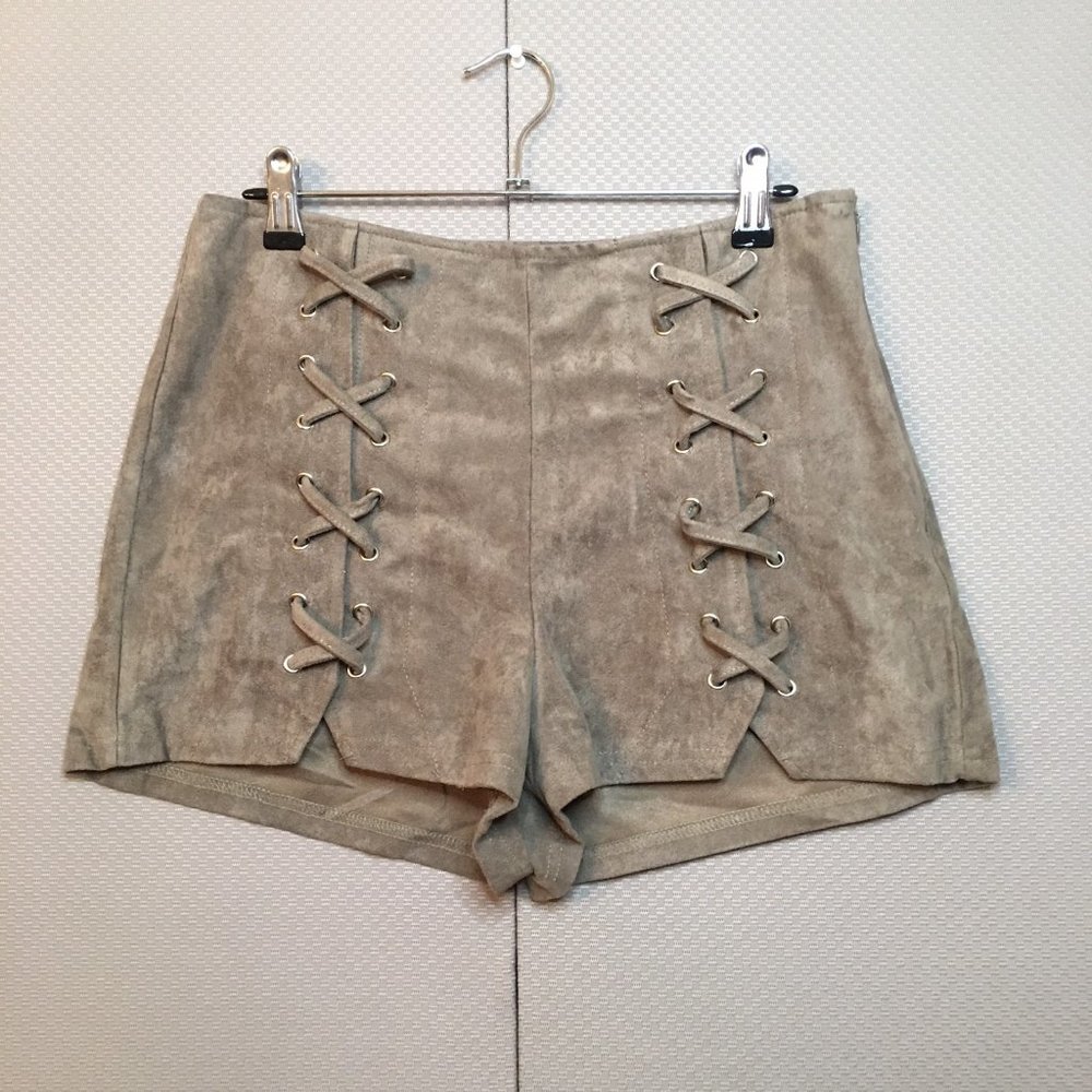 She + Sky Green Suede Women's Shorts Size Medium